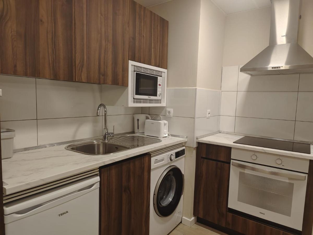 Apartamentos Picasso Alcalá de Henares Buitenkant foto